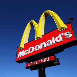 Every major fast-food chain, ranked by real customers&mdash;and McDonald's is at the bottom of the list