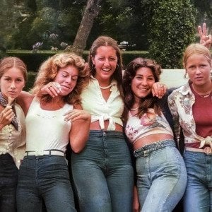 47 photos that show what life looked like in 1977