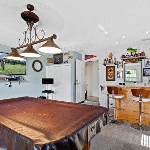 How to shop for high-quality game room furniture
