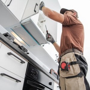 How much does it cost to install kitchen cabinets in 2025?