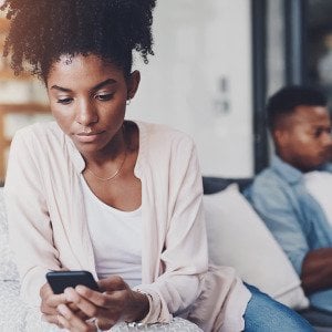 Does social media make you think your relationship is toxic? 52% in national survey say yes
