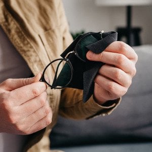 What are the best ways to clean and maintain eyeglasses?
