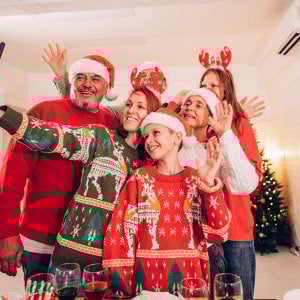 How to DIY a holiday card photoshoot