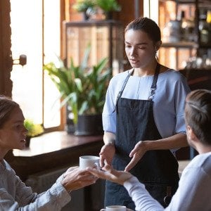 Holiday cheer turning hostile in restaurants