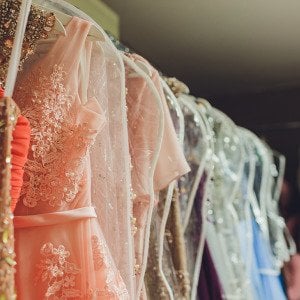 A dress code guide for all types of weddings