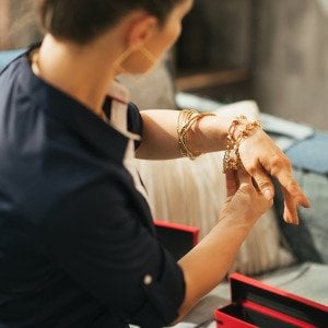 Americans are embracing self-gifting fine jewelry