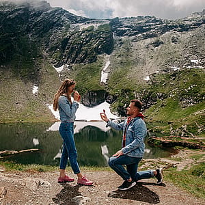 How to protect your engagement ring at destination proposals
