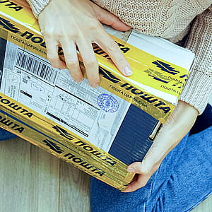 Survey: Half of shoppers have lost money on an international order