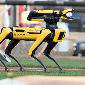 4 ways the US military is embracing commercial technology