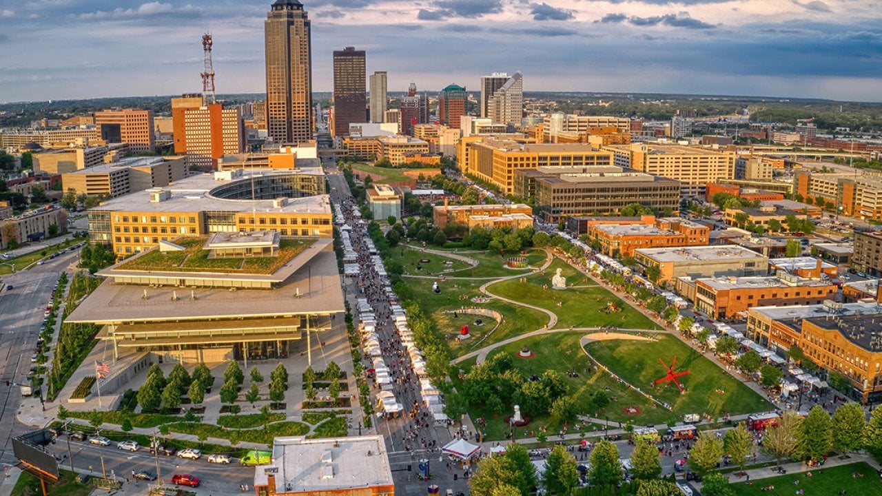 Aerial view of the Des Moines skyline in Iowa.