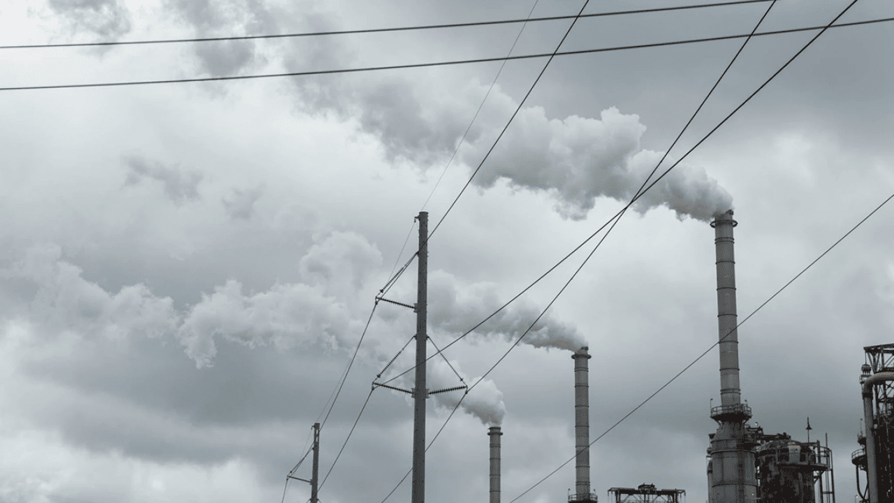 Trump moves to boost greenhouse, toxic emissions in Gulf states