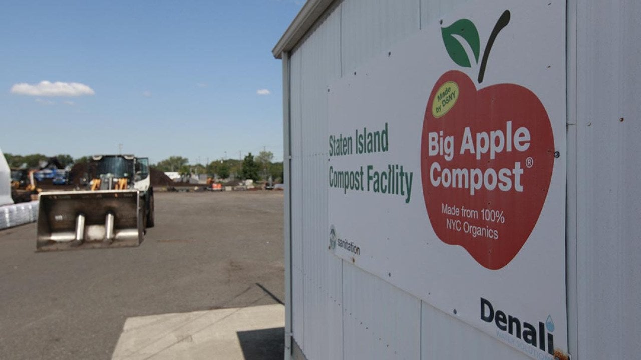 Signage at a facility on New York City’s Staten Island where food and yard waste is turned into compost, preventing it from becoming a source of methane.