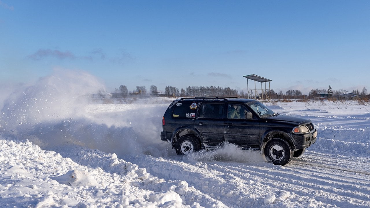 All-wheel drive vs. front-wheel drive: Who wins when driving in winter weather?