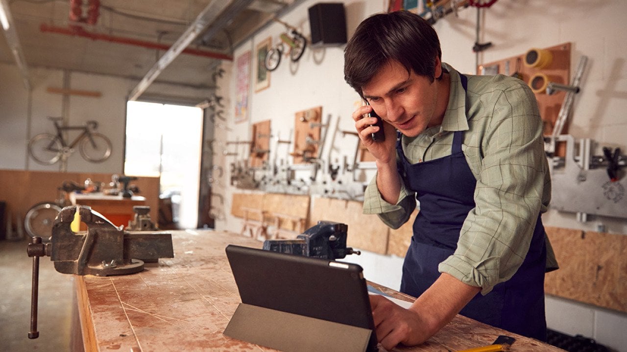 Nearly 1 in 3 SMB owners put off paying themselves due to invoice delays