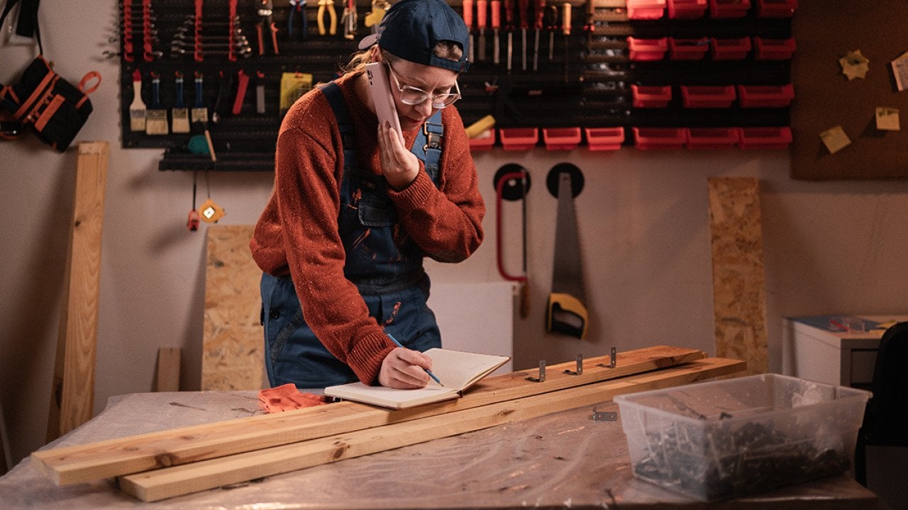 Small businesses are owed $17,500 on average: How the fastest-paid are closing the gap