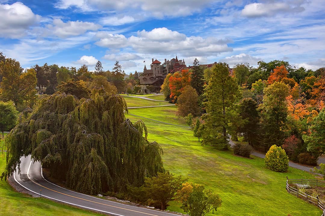 A scenic entranceway into Mohonk Mountain House in New Paltz, New York.