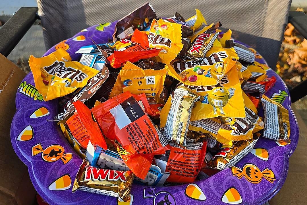 Sweet, spicy, and a little spooky: Halloween shopping trends projected from DoorDash data