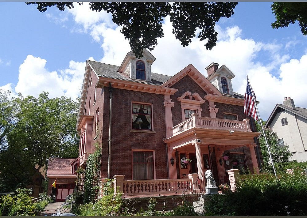 #10. Heritage Hill Historic District