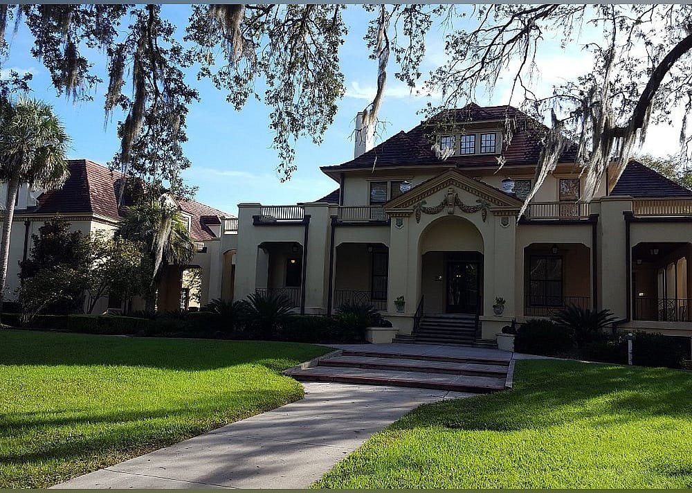 #17. Thomas Center