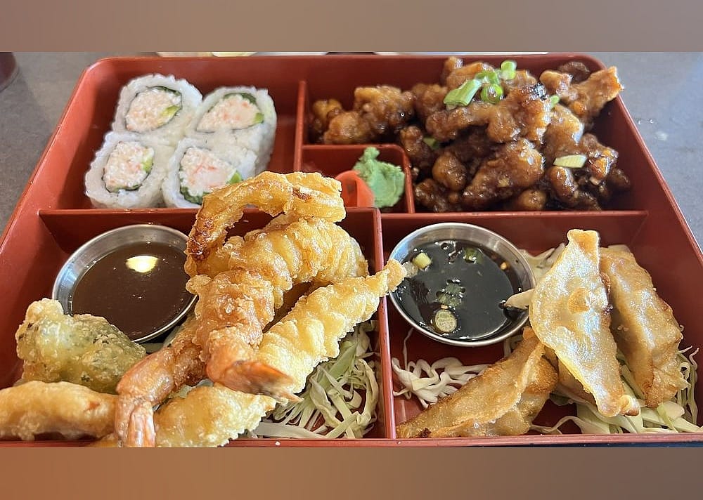 #25. Sushi House and Asian Bar North