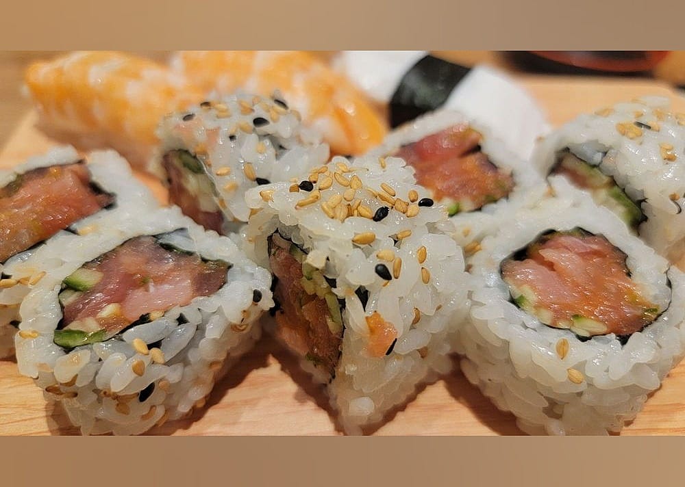 #5. Sushi Tomi