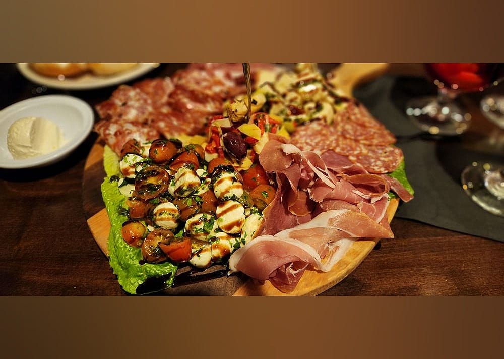 #5. Mimmo's Restaurant & Pizzeria