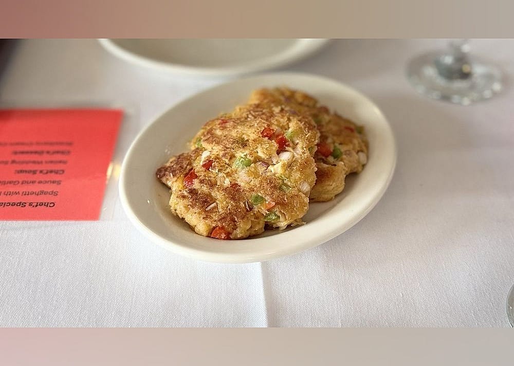 #18. Crown Point Restaurant