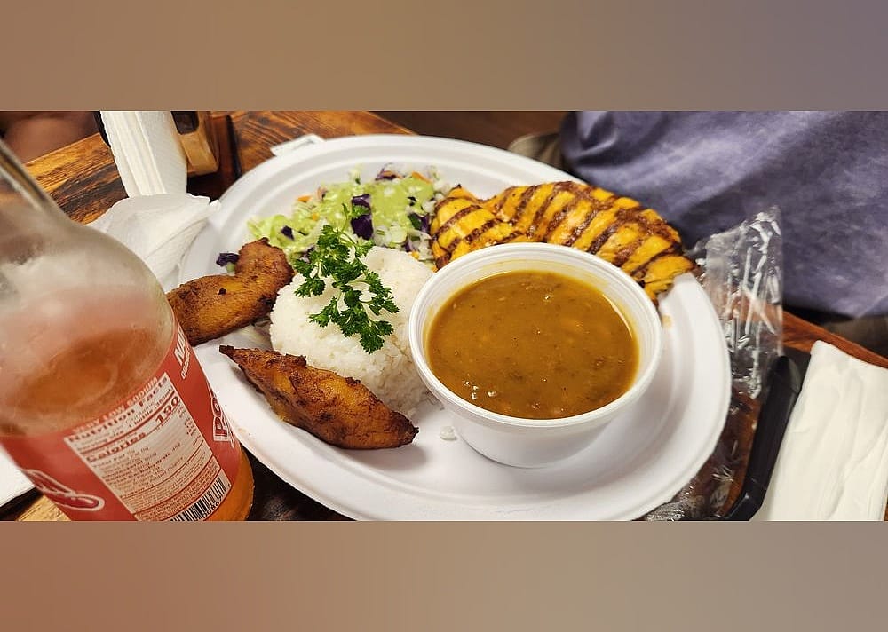 #1. Que-Rico Colombian Flavors