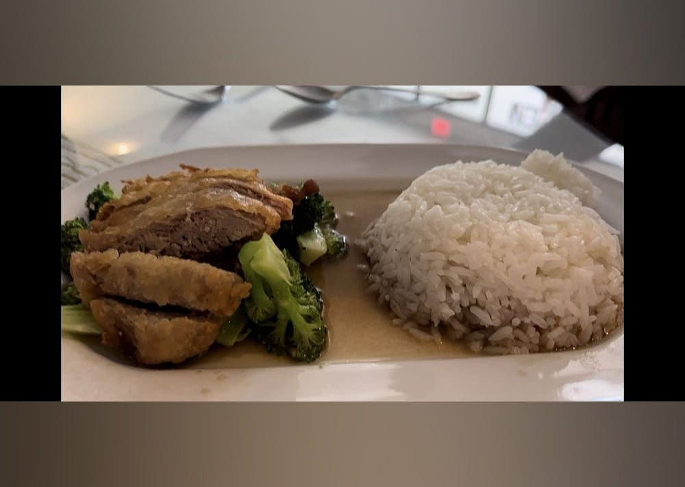 #30. Cafe De Siam