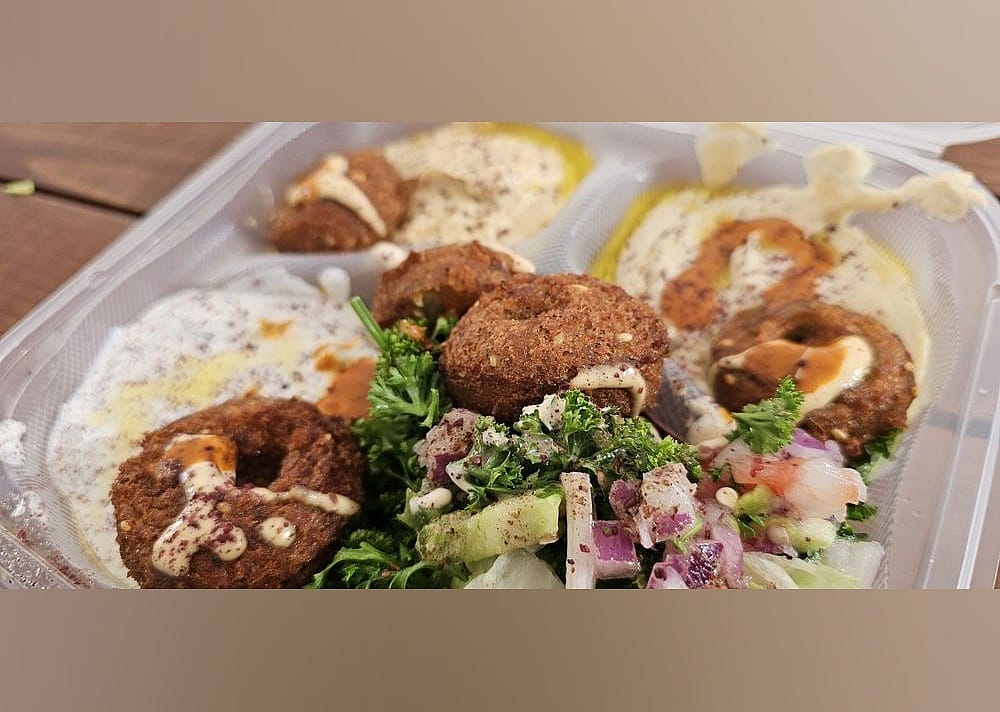 #27. Gyro Place