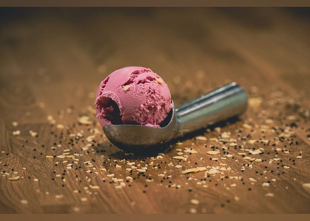 #23. Saffron Scoops N Bites