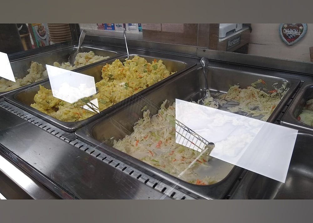 #2. Mainzer's German Deli