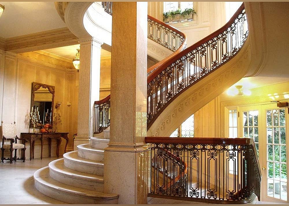 #5. Pittock Mansion