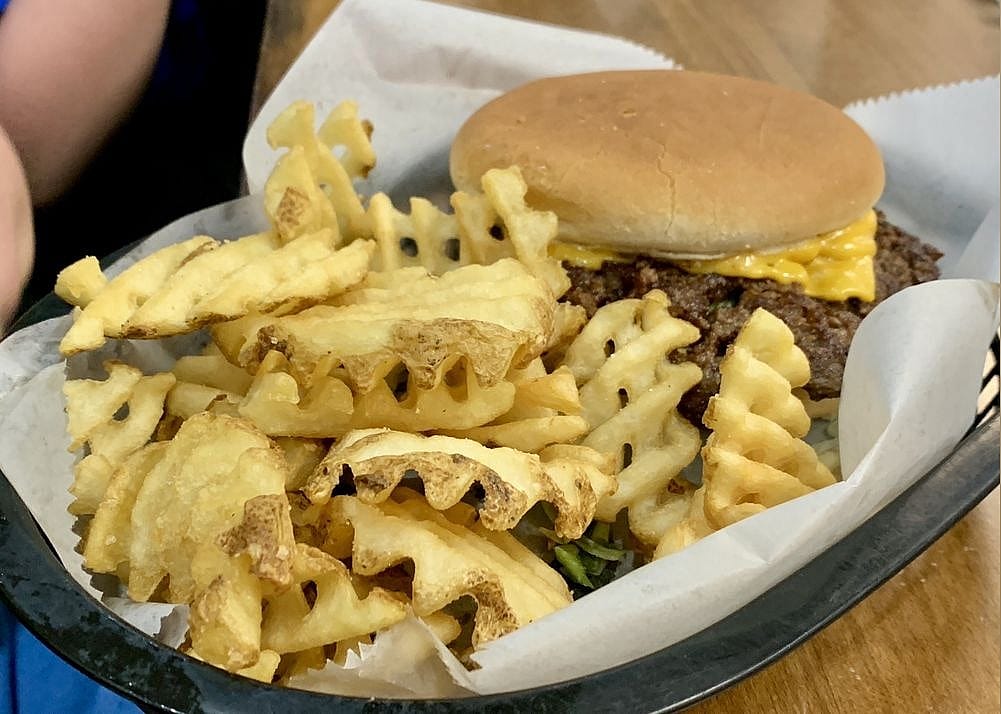 #6. Barley & Burger