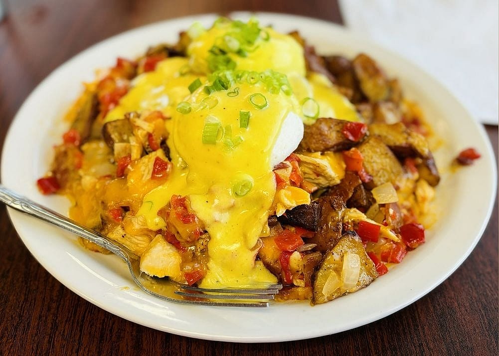 #10. Liza's Kitchen Cafe & Catering