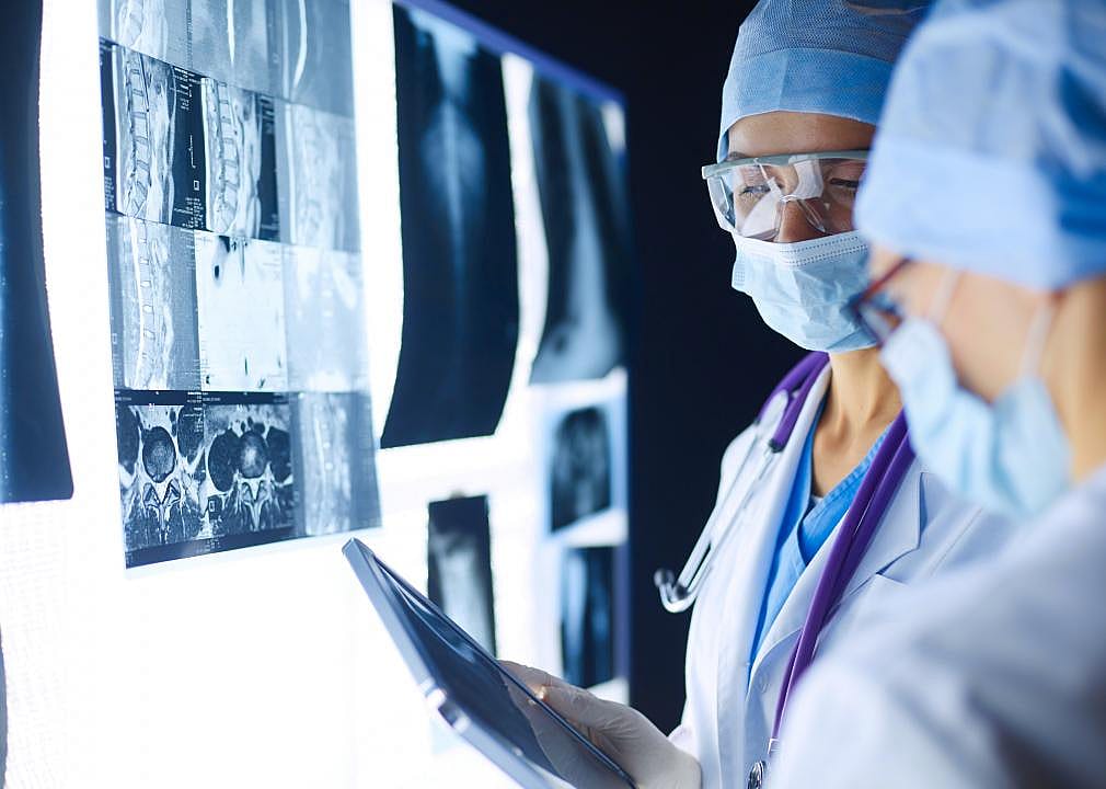 #18. Radiologic technologists