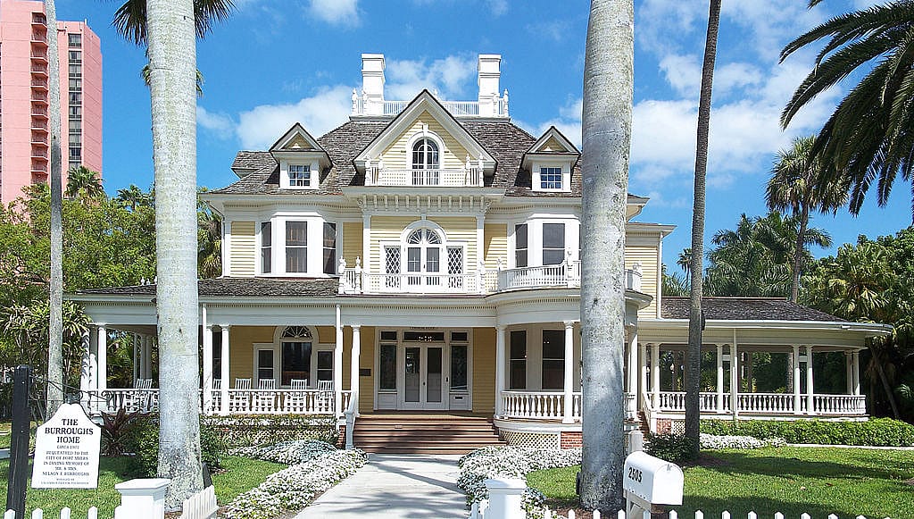 #44. Pine Manor CDP, Florida