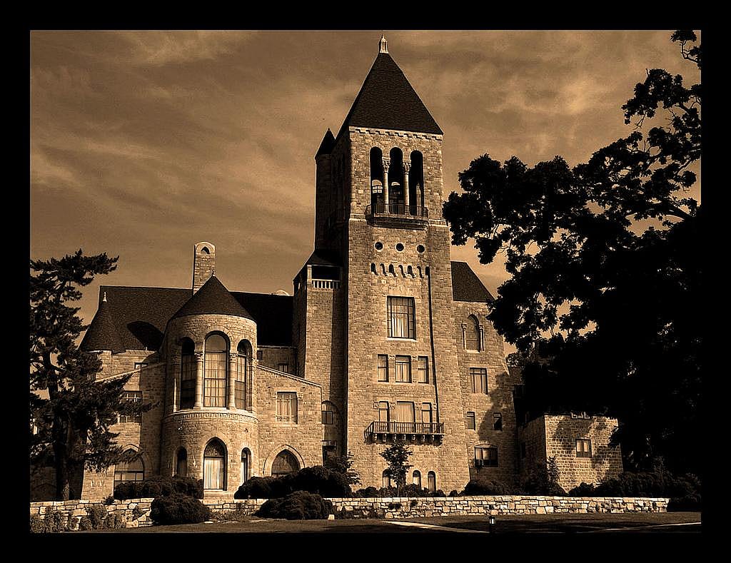 #9. Bryn Athyn College of the New Church