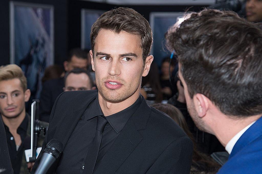 1984: Theo James