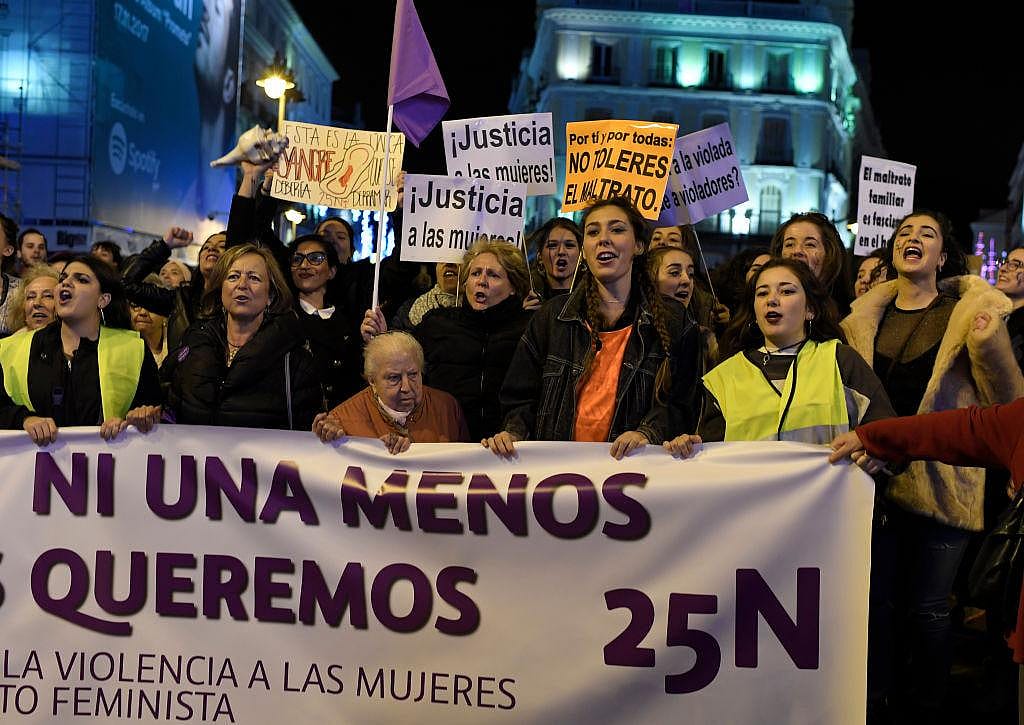 Women march in Madrid