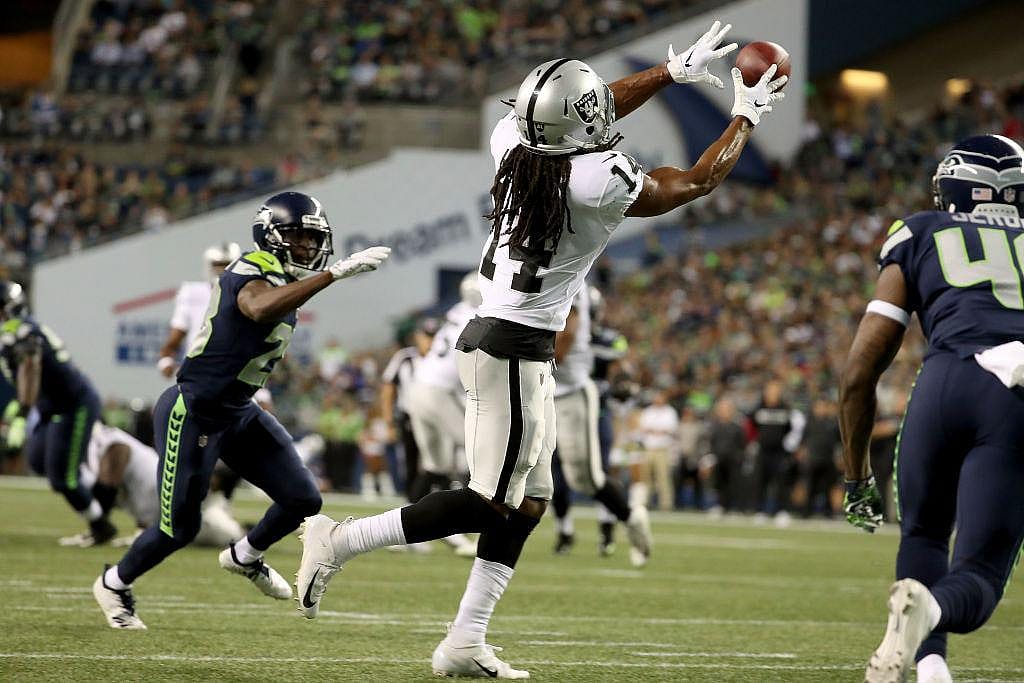 Los Angeles Rams vs. Oakland Raiders