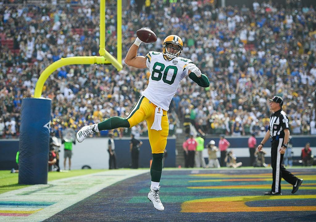 Green Bay Packers (3-3-1) @ New England Patriots (6-2)