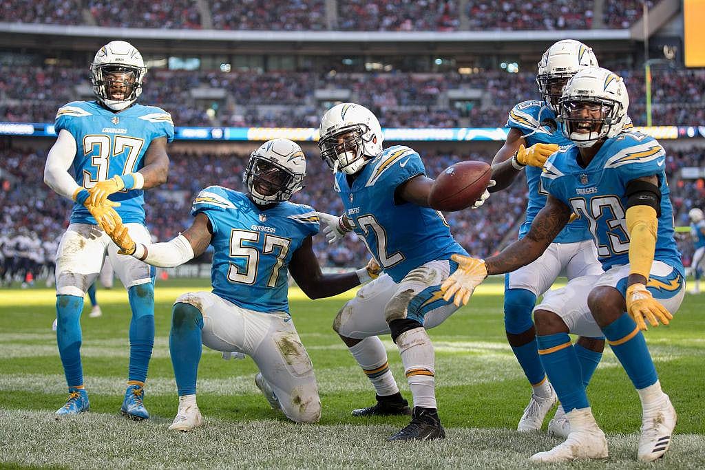 Los Angeles Chargers (5-2) @ Seattle Seahawks (4-3)