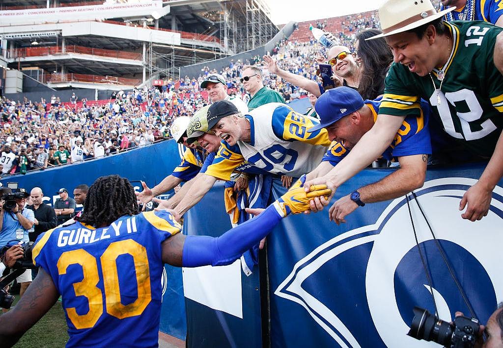 Los Angeles Rams (8-0) @ New Orleans Saints (6-1)