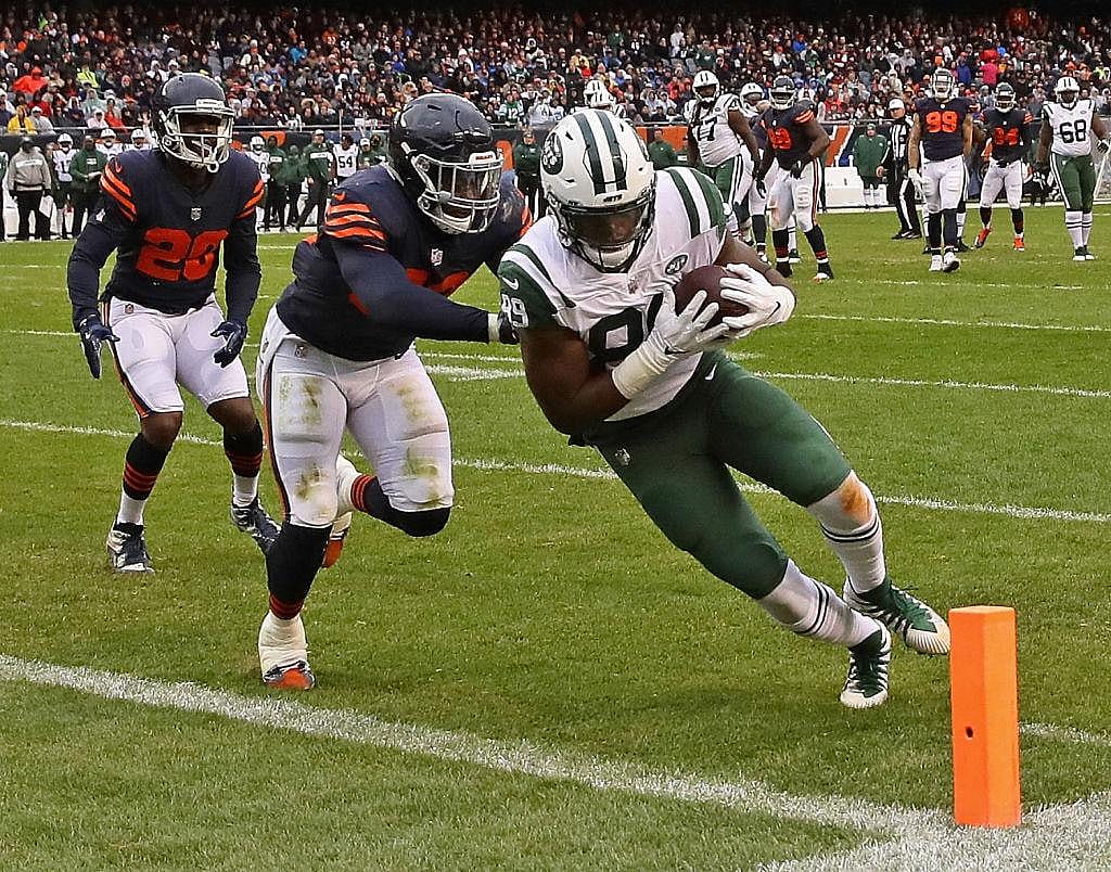 New York Jets (3-5) @ Miami Dolphins (4-4)