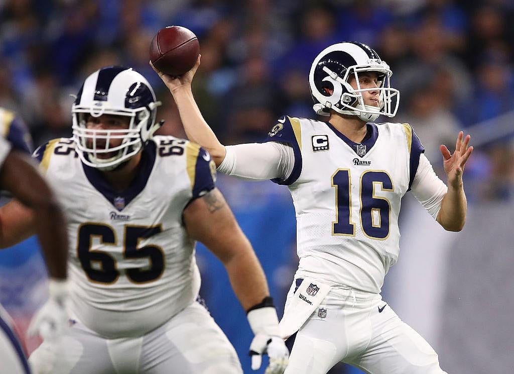 Los Angeles Rams (11-1) @ Chicago Bears (8-4)