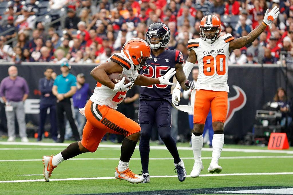 Carolina Panthers (6-6) @ Cleveland Browns (4-7-1)
