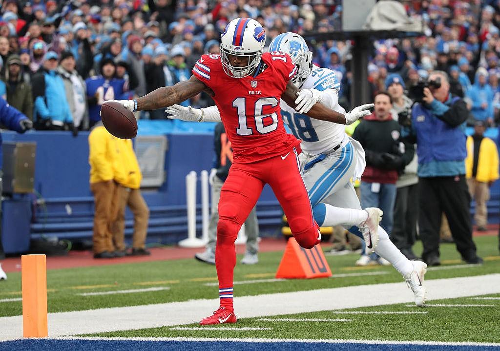 Buffalo Bills (5-9) @ New England Patriots (9-5)