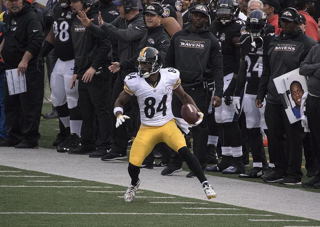 #24. Antonio Brown