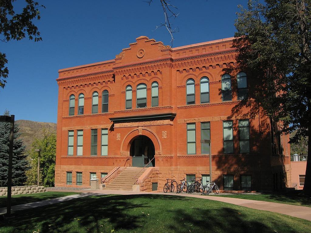 #4. Colorado School of Mines